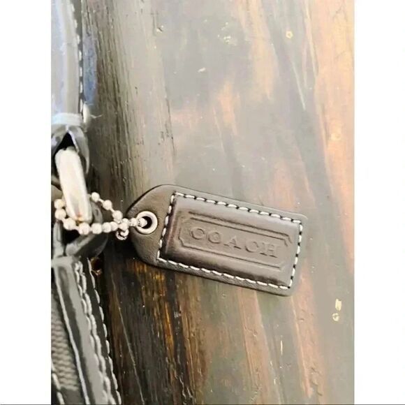 Coach Signature Zip Hobo Shoulder Bag Handbag Black Office Date Stylish - Picture 3 of 10